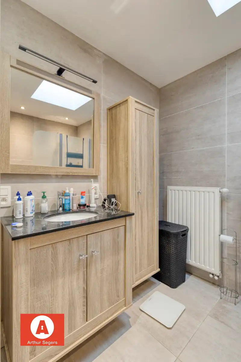 Recente en energiezuinige woning met 3 slaapkamers en tuin. foto 16