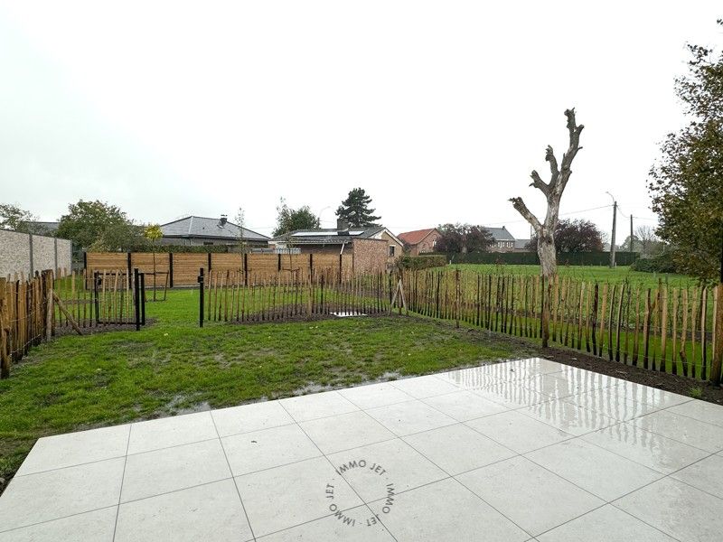 Prachtig gelegen nieuwbouwappartement met twee slaapkamers, tuin en autostaanplaats foto 9