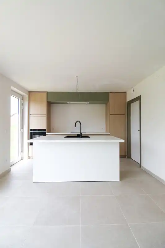 Laatste instapklare nieuwbouwwoning te Wevelgem foto 5