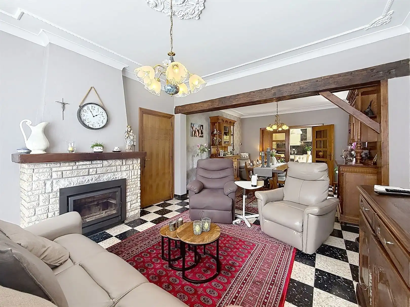 Ruime woning met extra woon- of werkpotentieel  foto 12