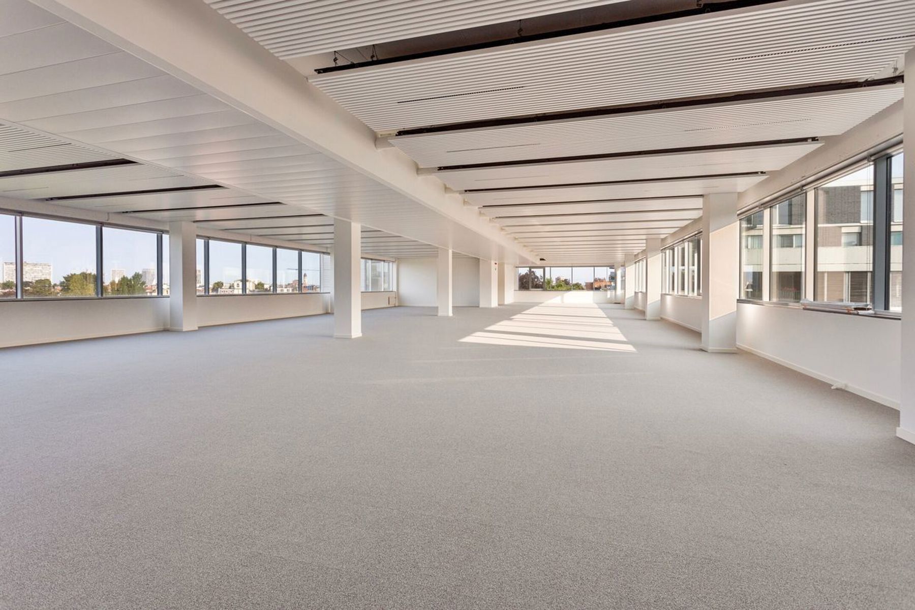 The Compass – Flexibele en duurzame kantoren foto 16