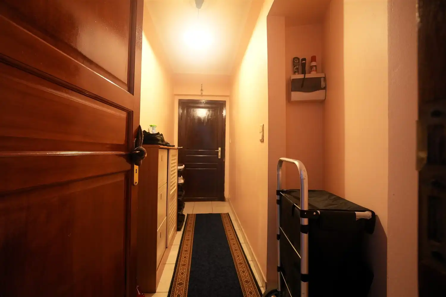 Gezellig appartement met 1 slaapkamer en terras op toplocatie in Anderlecht foto 2