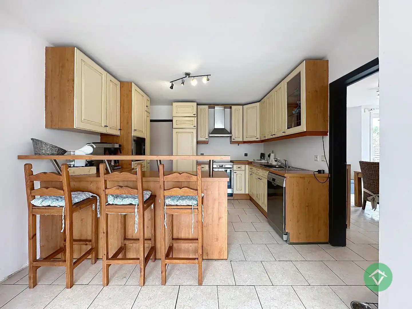 Statige gezinswoning met zonnige tuin, drie slaapkamers en topligging in Leke foto 10