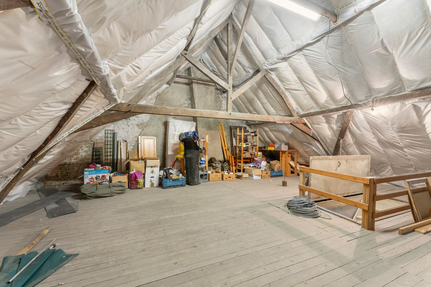 Te renoveren woning in Pittem. foto 17