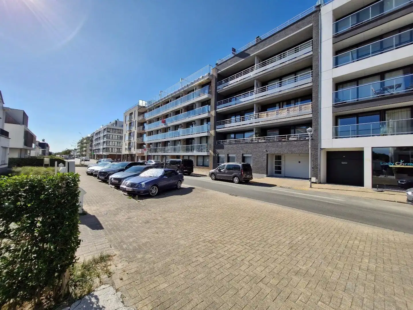 Lichtrijk penthouse-appartement met groot zonneterras in Zeebrugge – op wandelafstand van zee foto 16