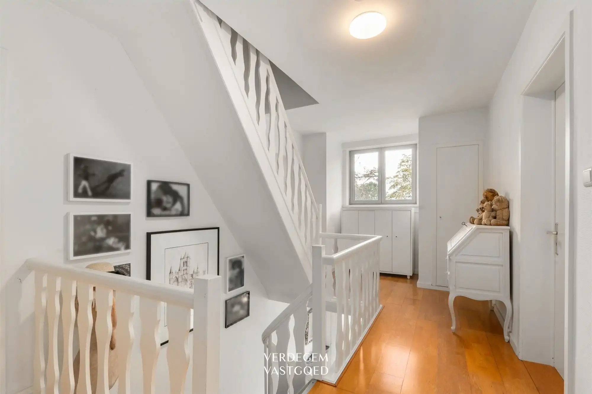 Prachtige villa met 5 slaapkamers en heerlijke tuin foto 16