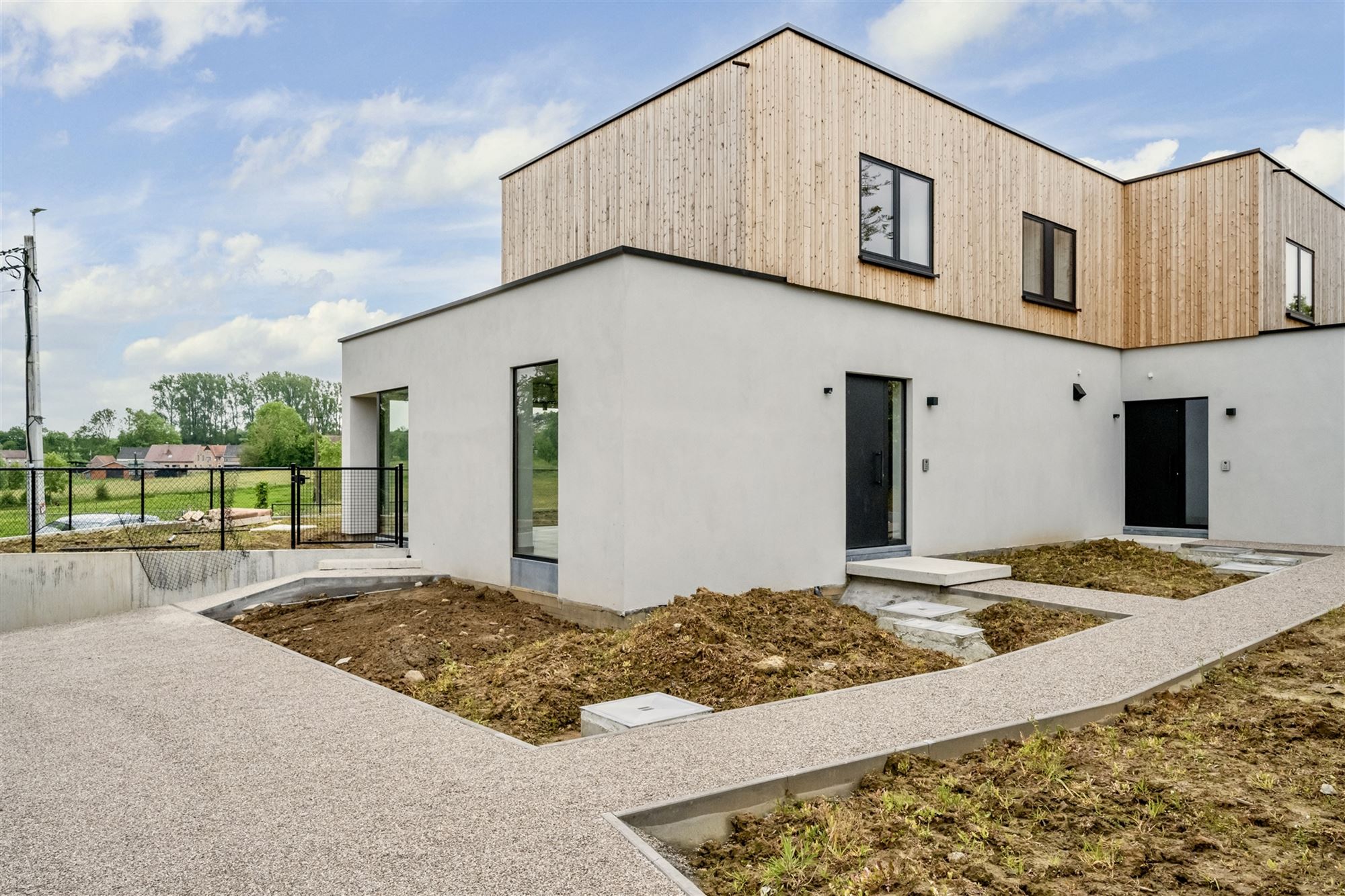 Moderne energiezuinige 3-gevel villa met 3 slpks en tuin foto 4