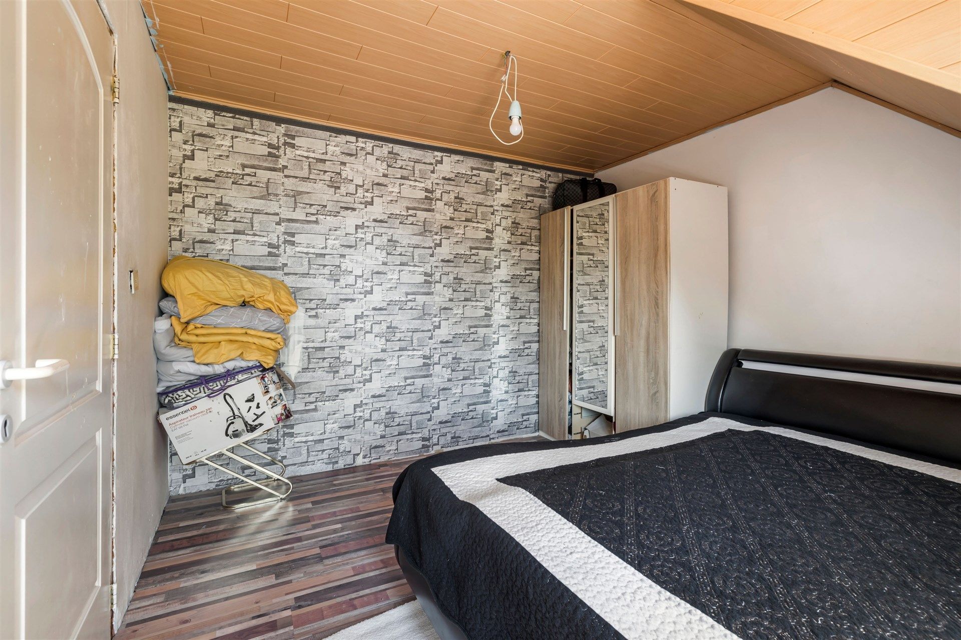 Instapklare gezinswoning met 4 slaapkamer nabij het centrum  foto 15