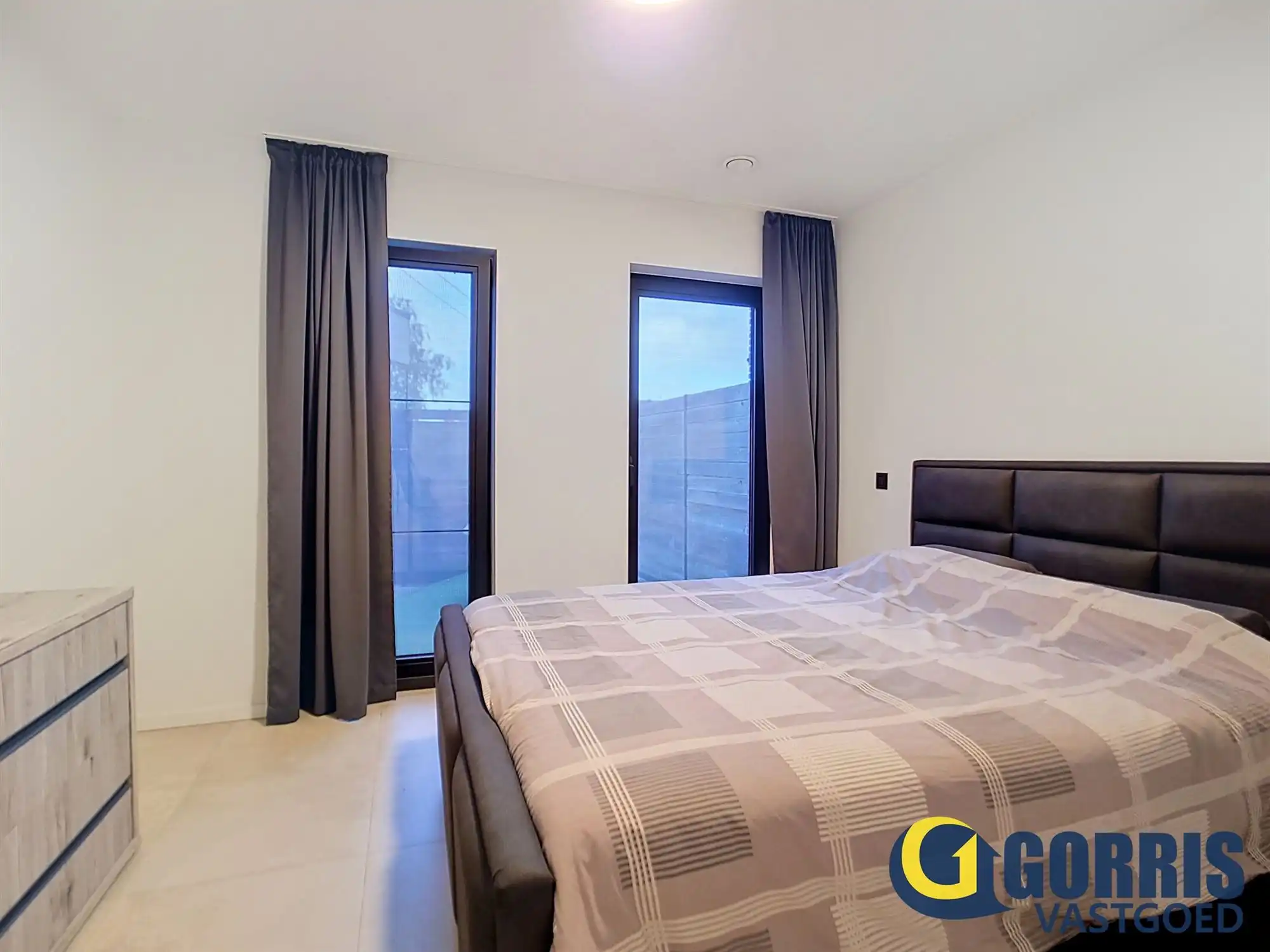 Gelijkvloers appartement met 2 slaapkamers foto 9