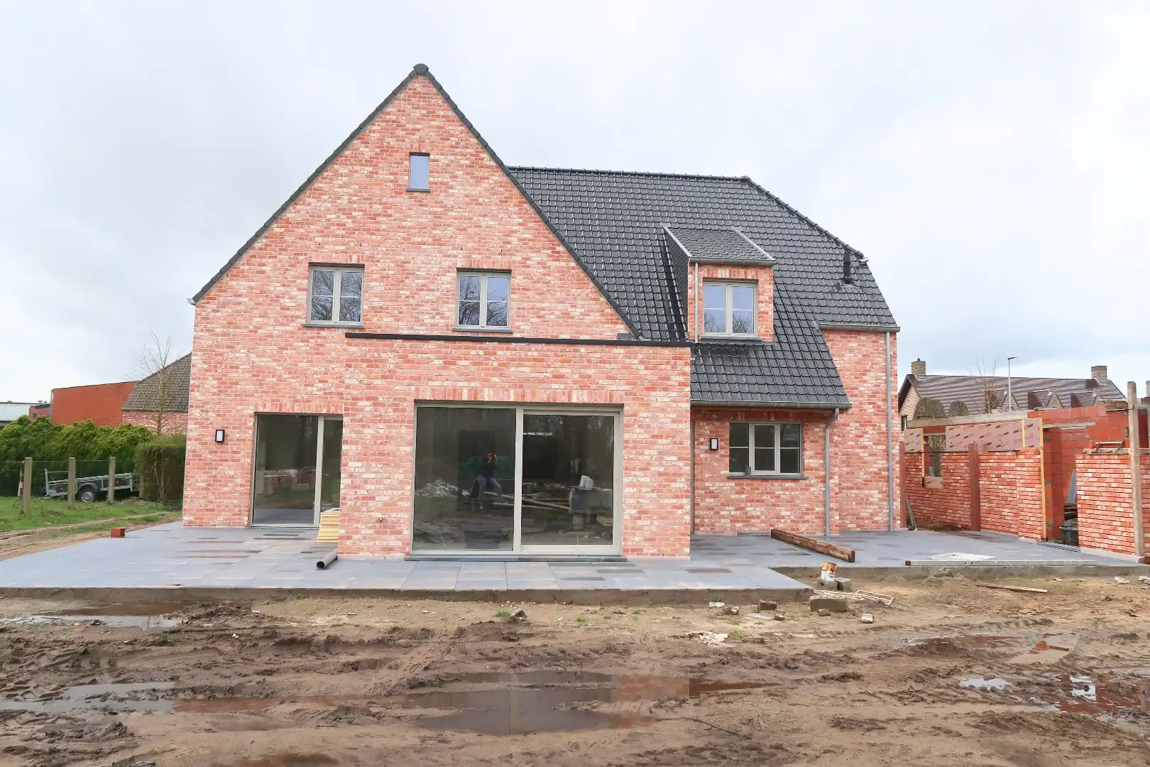 Ruime alleenstaande nieuwbouwwoning foto 8