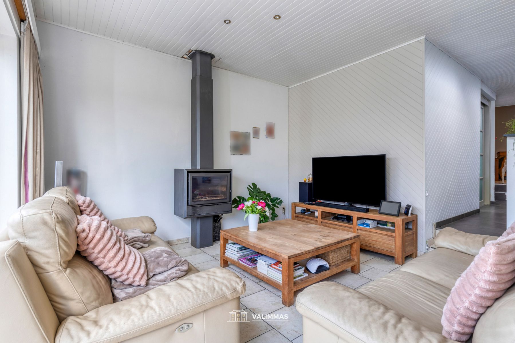 Een verzorgde, instapklare rijwoning met garage & mooie tuin foto 9