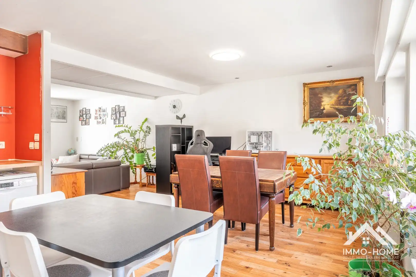 Instapklare woning met polyvalente ruimte en vrijstaande garage!  foto 12