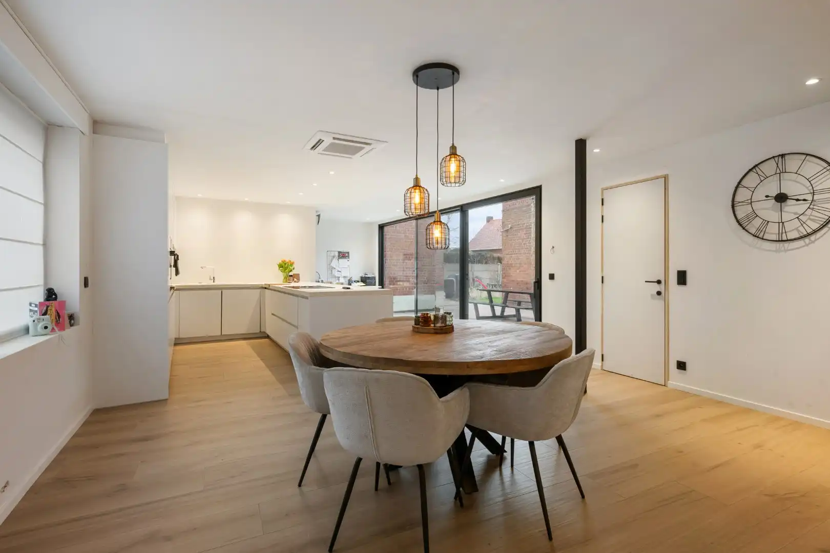 Hoekwoning met EPC B, 3 slaapkamers, garage en zuidgerichte tuin in Koolskamp foto 4