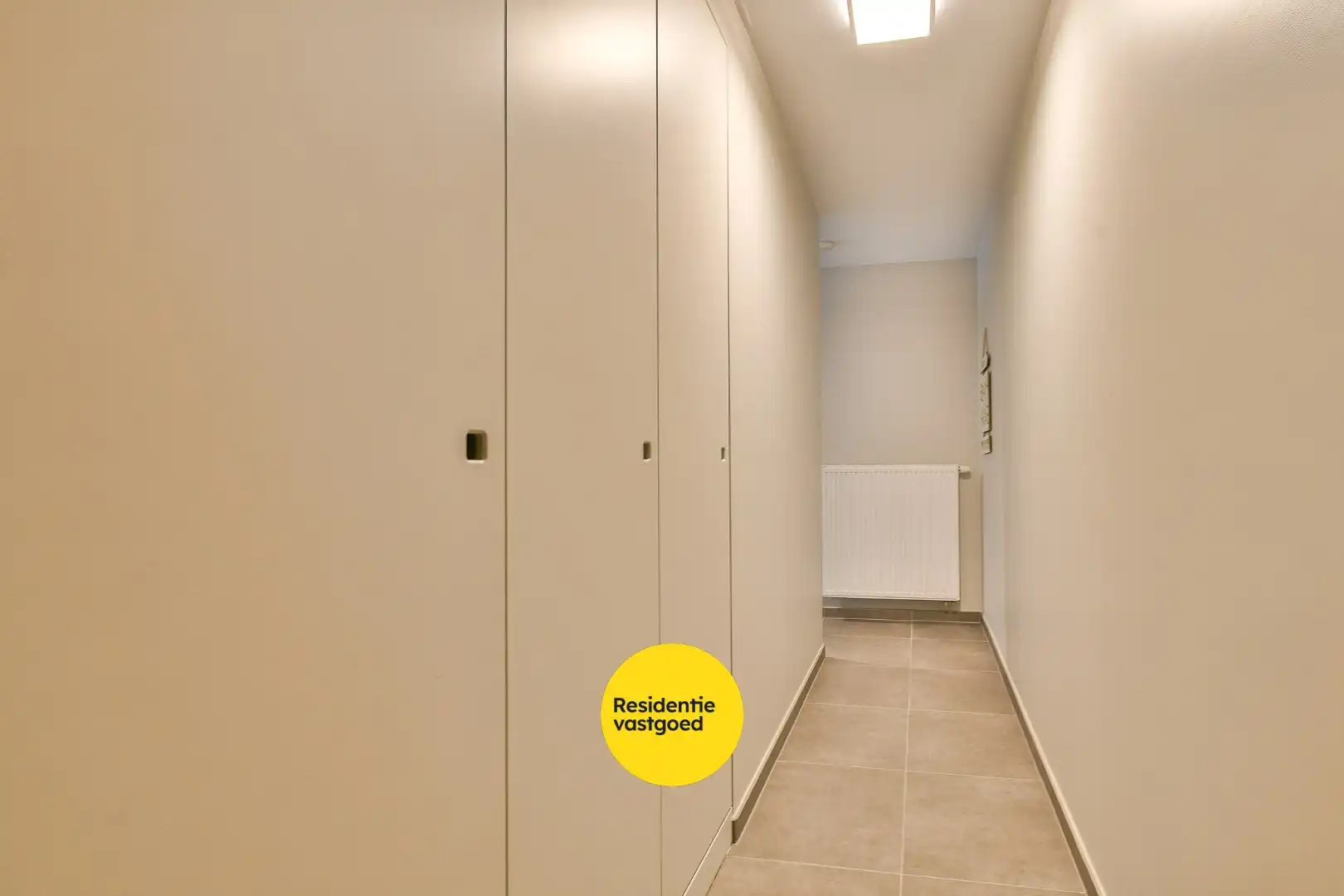 Gelijkvloers 2-slaapkamerappartement met tuin op toplocatie vlakbij de zee!  foto 18