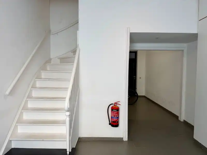 CENTRAAL GELEGEN KNUSSE STUDIO foto 14