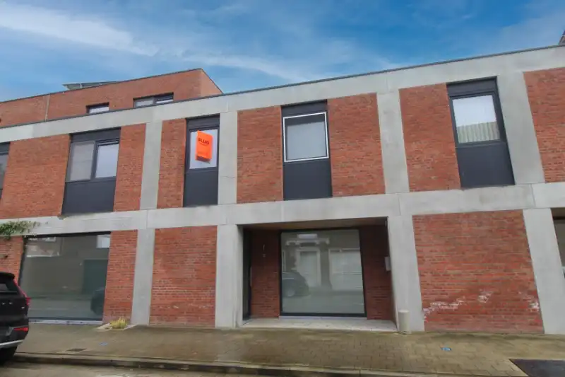 Instapklare woning in centrum Roeselare foto {{pictureIndex}}