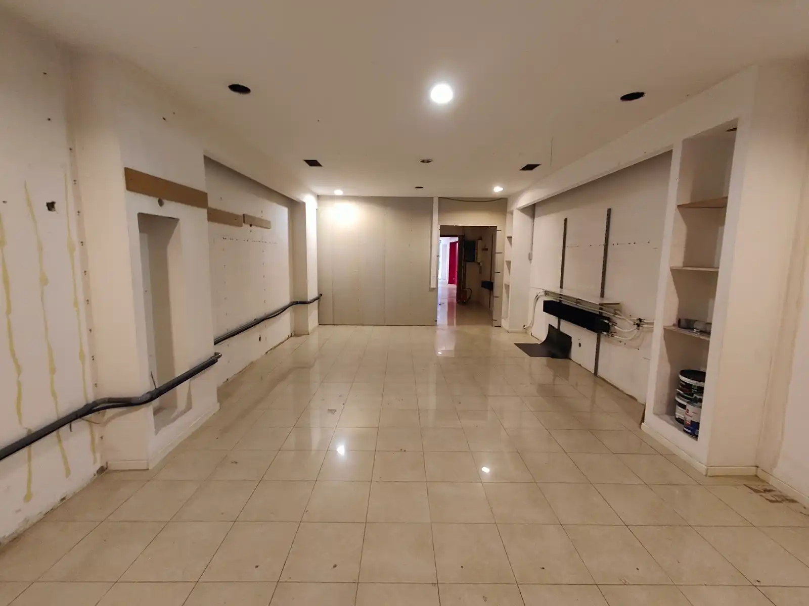 Commercieel pand te huur in hét winkelhart van Sint-Niklaas foto 10