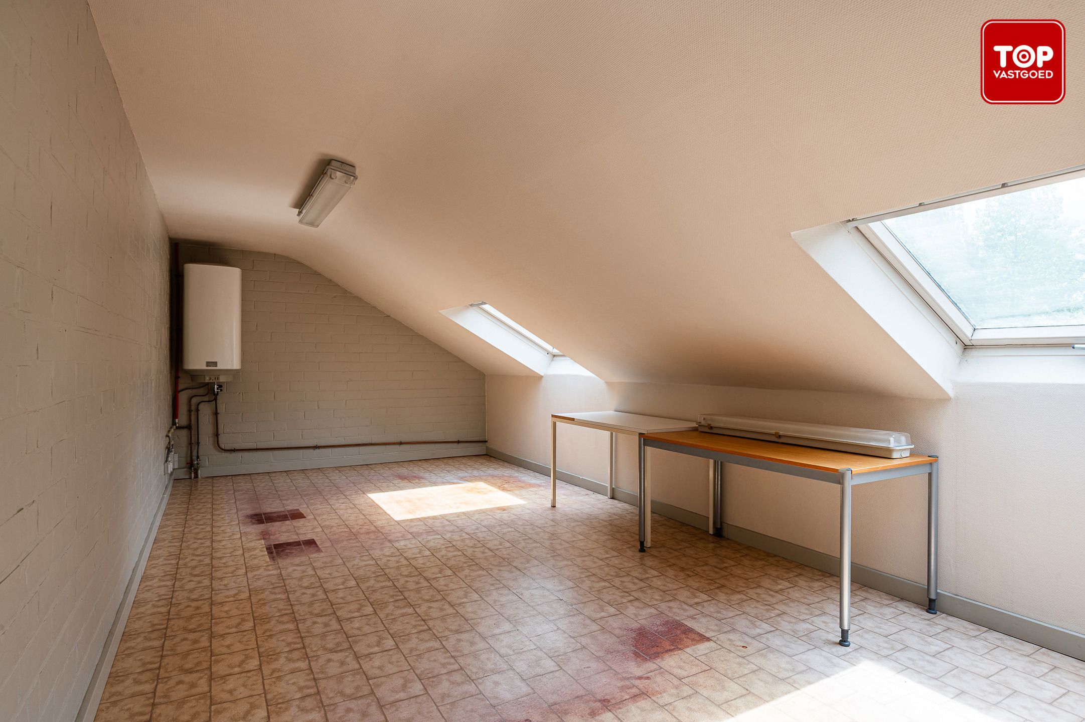 Alleenstaande villa met 4 slaapkamers in groene omgeving foto 29