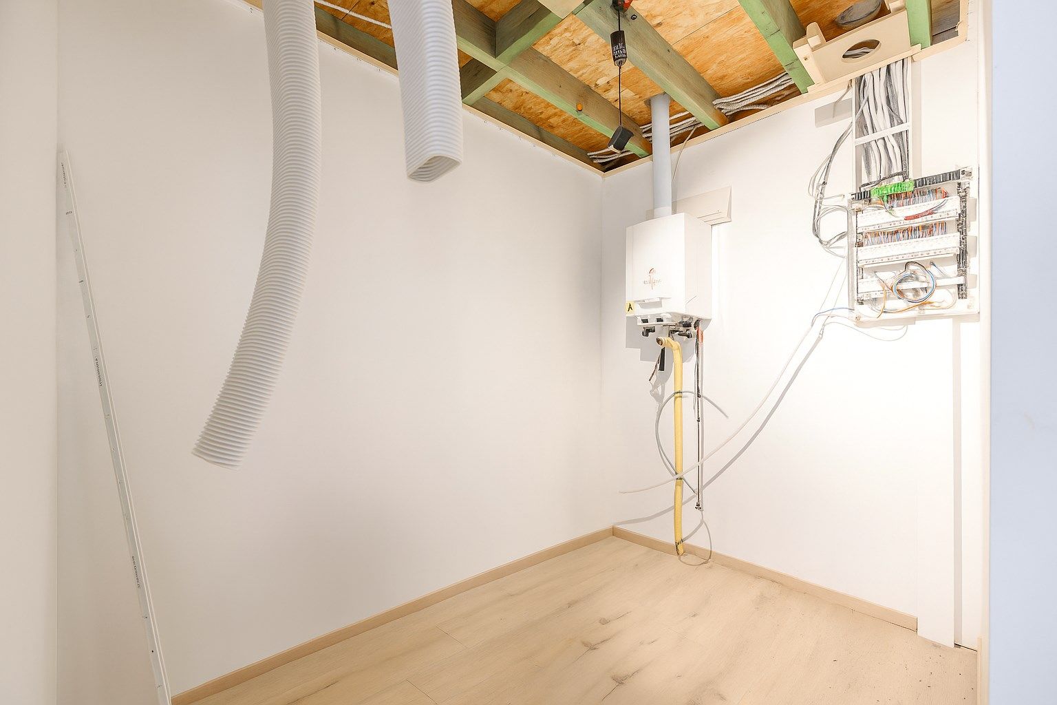 INSTAPKLAAR LICHTRIJK & ENERGIEZUINIG 1-SLPK APPARTEMENT foto 6