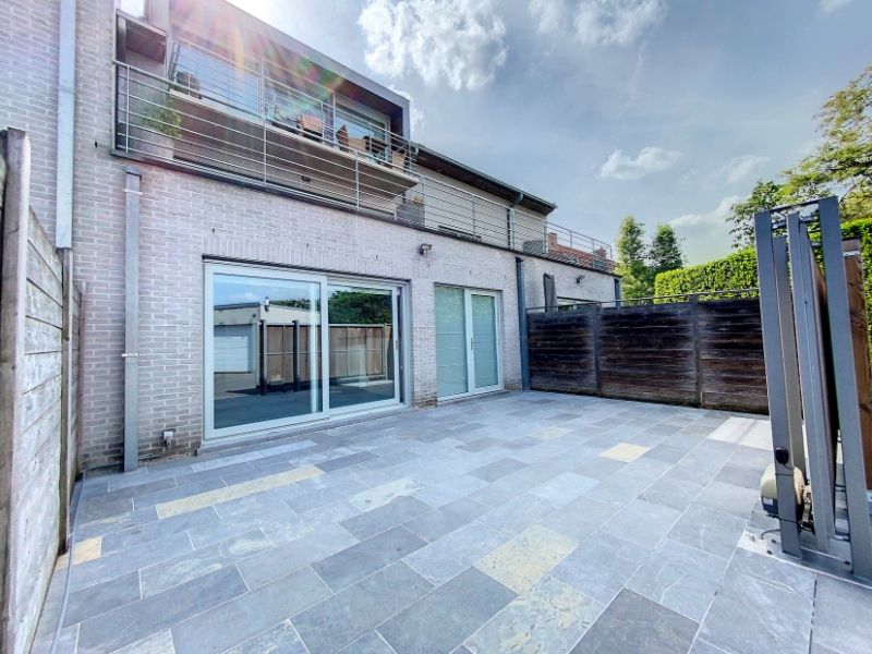 gelijkvloers appartement foto {{pictureIndex}}