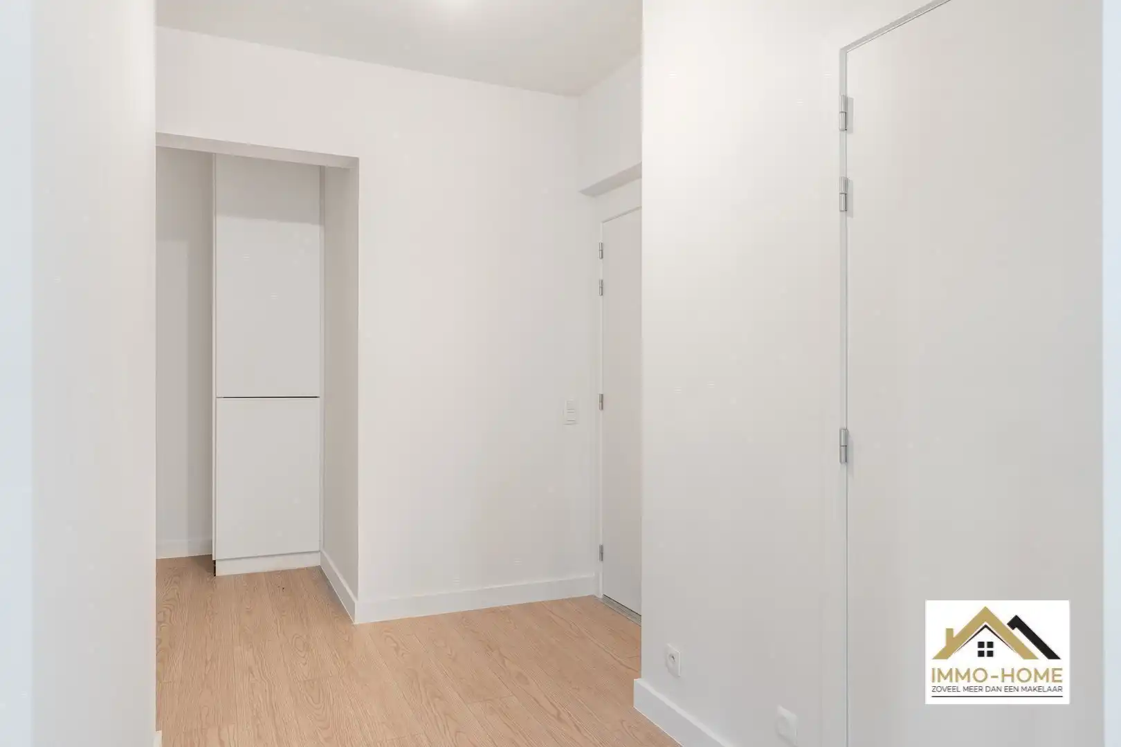 Ruim instapklaar appartement met twee slaapkamers foto 15