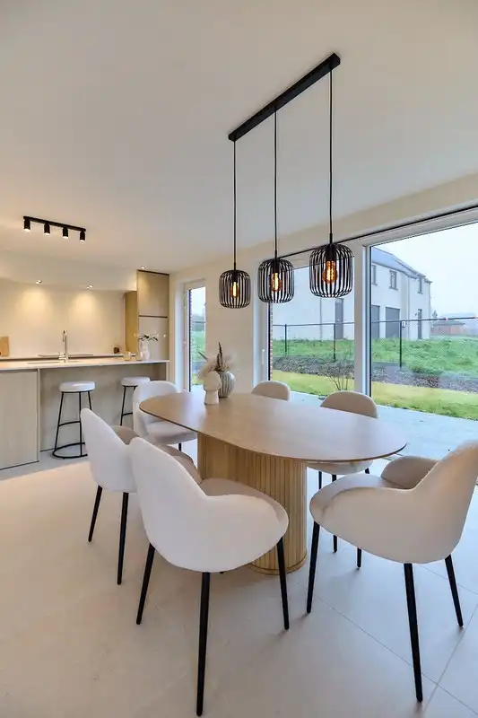 Landelijke halfopen woningen nabij het centrum van Rumbeke foto 5