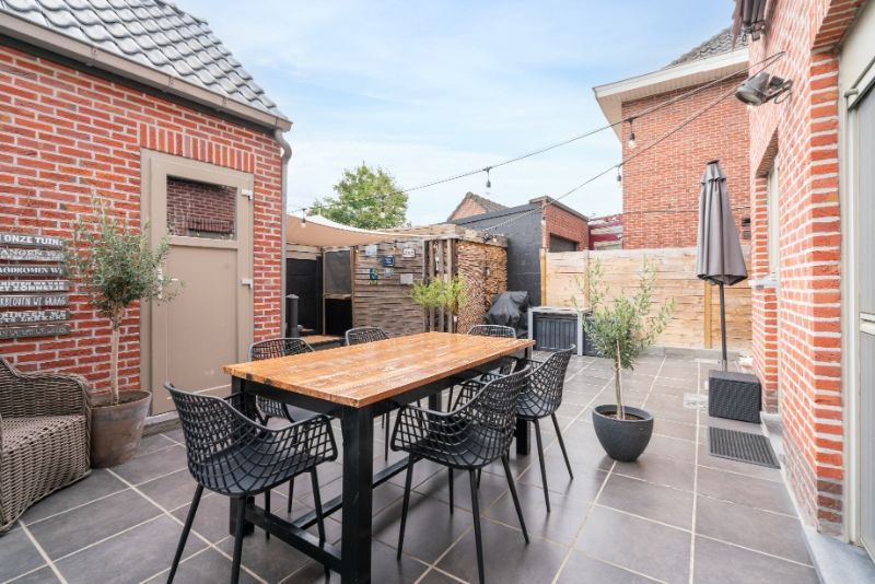 Prachtige netjes onderhouden instapklare woning! foto 17