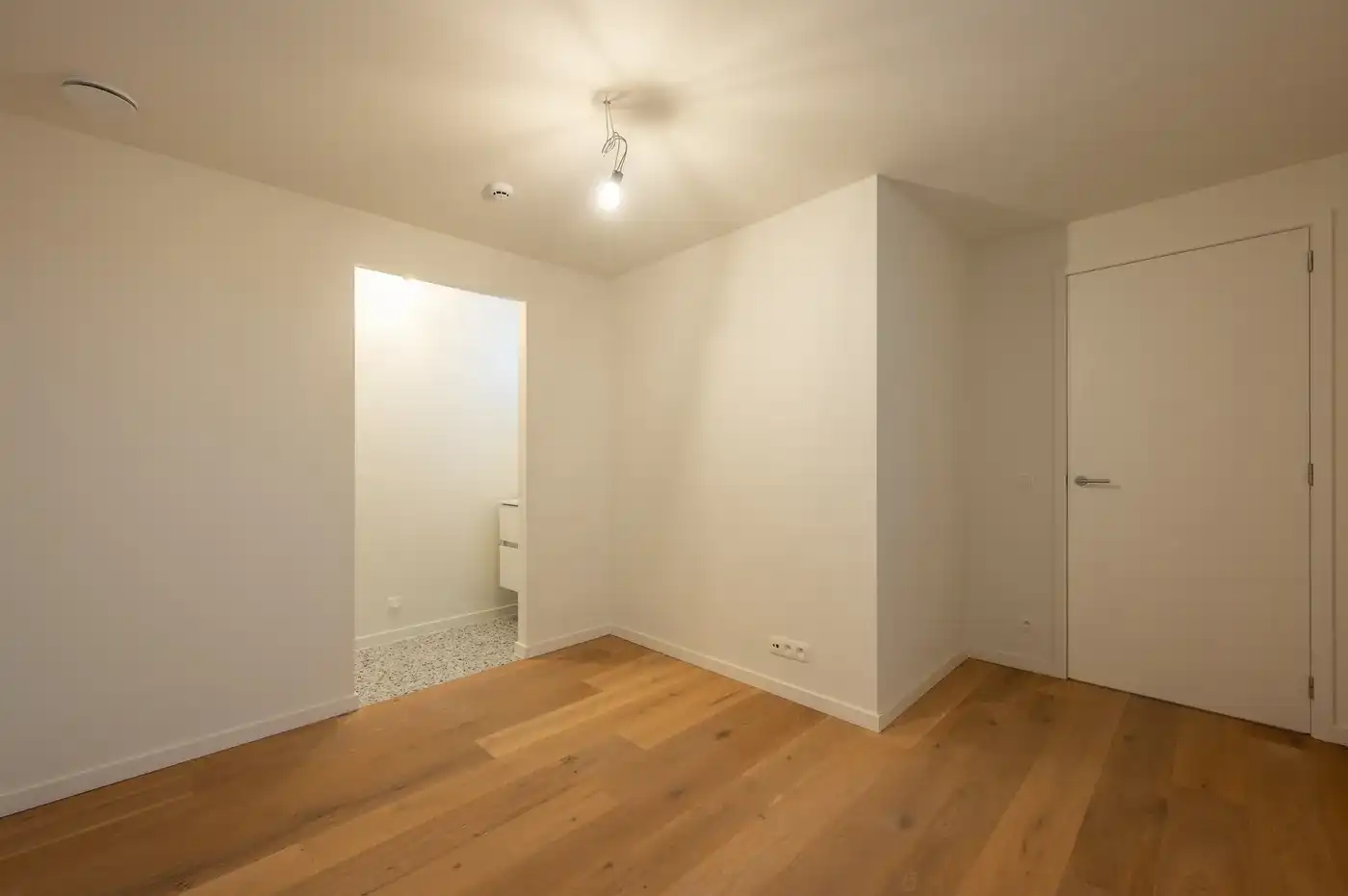 Appartement op de 5e verdieping met een prachtig open uitzicht en een gunstige west-oriëntatie foto 11