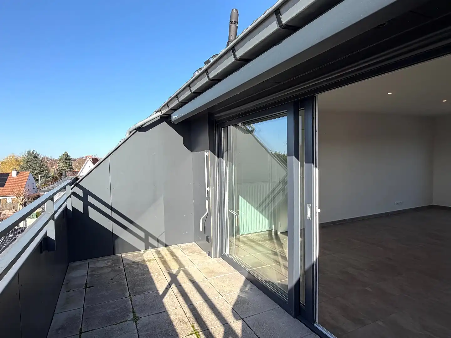 Dakappartement met 2 slaapkamers, 2 terrassen, garage én staanplaats! foto 21