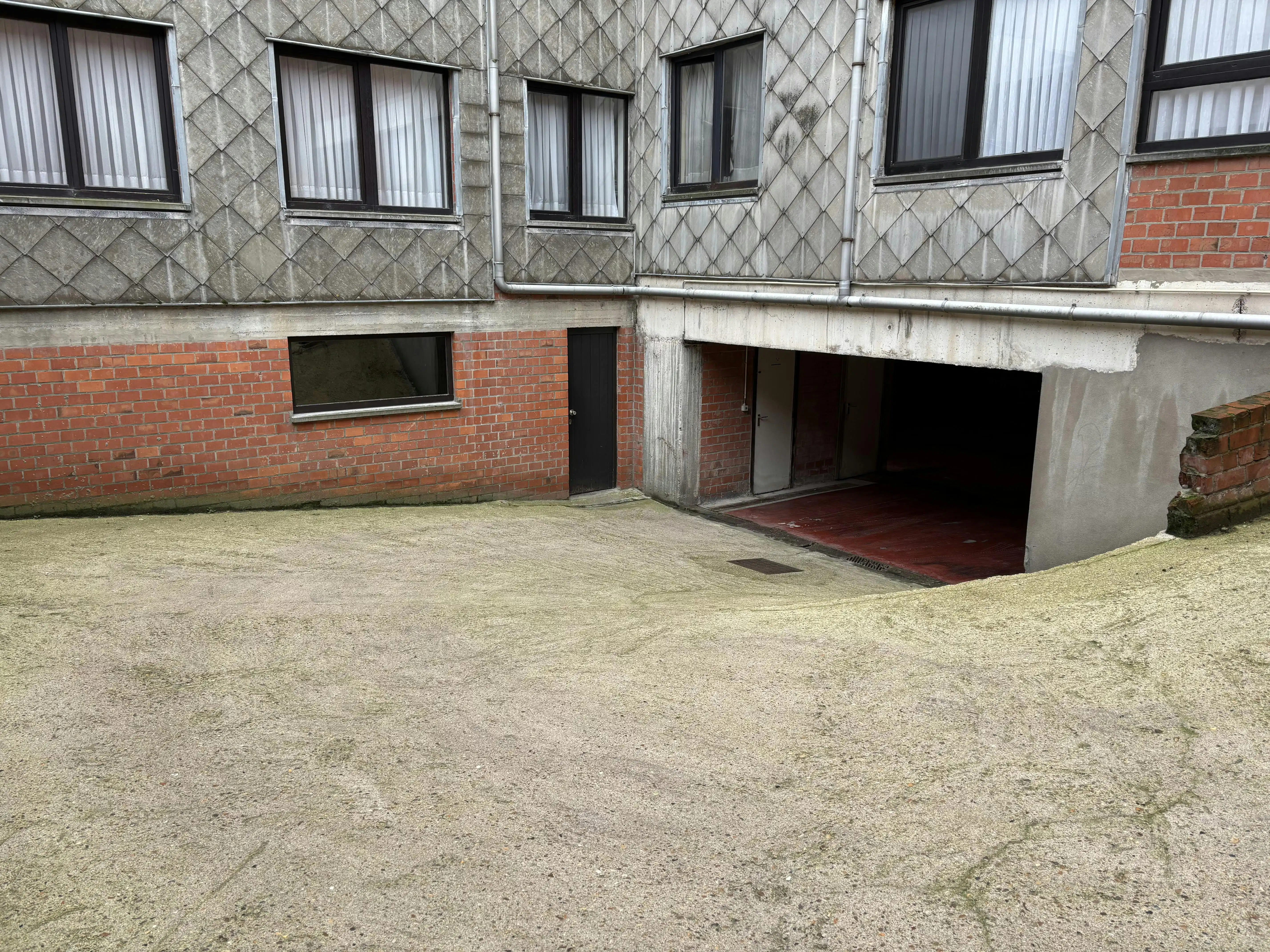 Parking op toplocatie ! foto 3