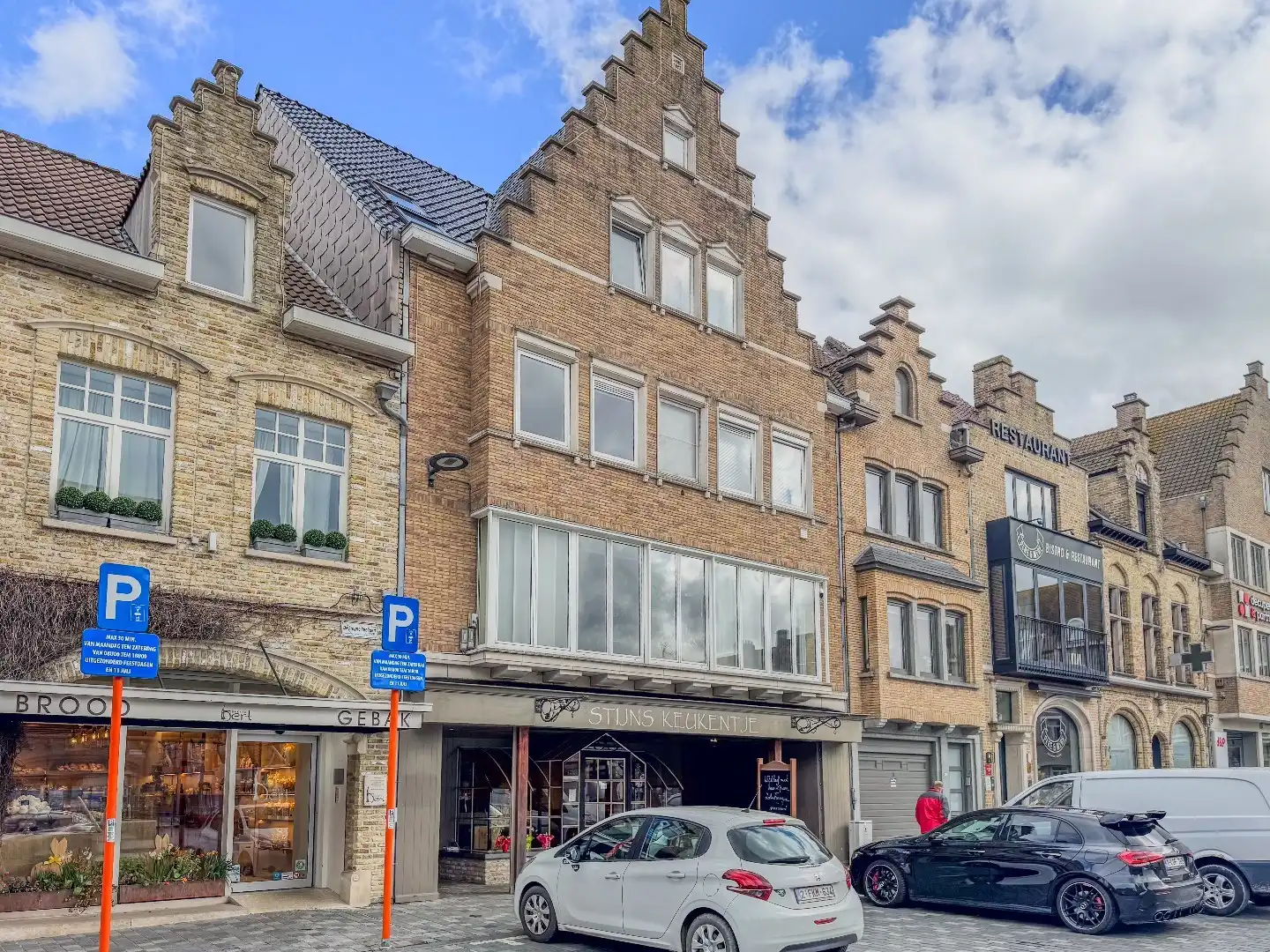 Zeer ruim appartement met 3 slaapkamers, 3 badkamers en gigantisch terras. foto 26
