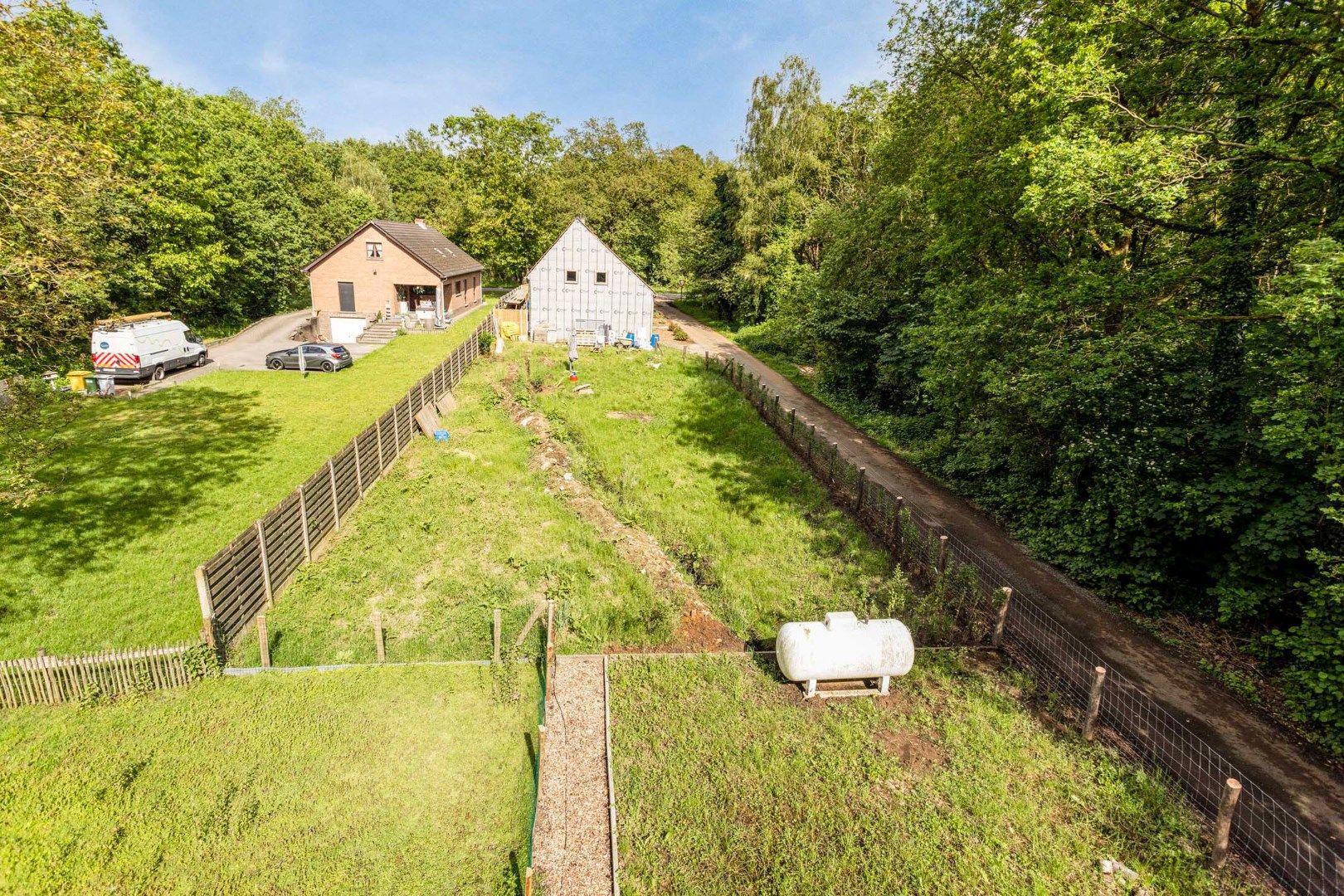 Gerenoveerde karaktervolle woning met 4 / 6 slpks op 1.990 m² in bosrijk gebied ! foto 36
