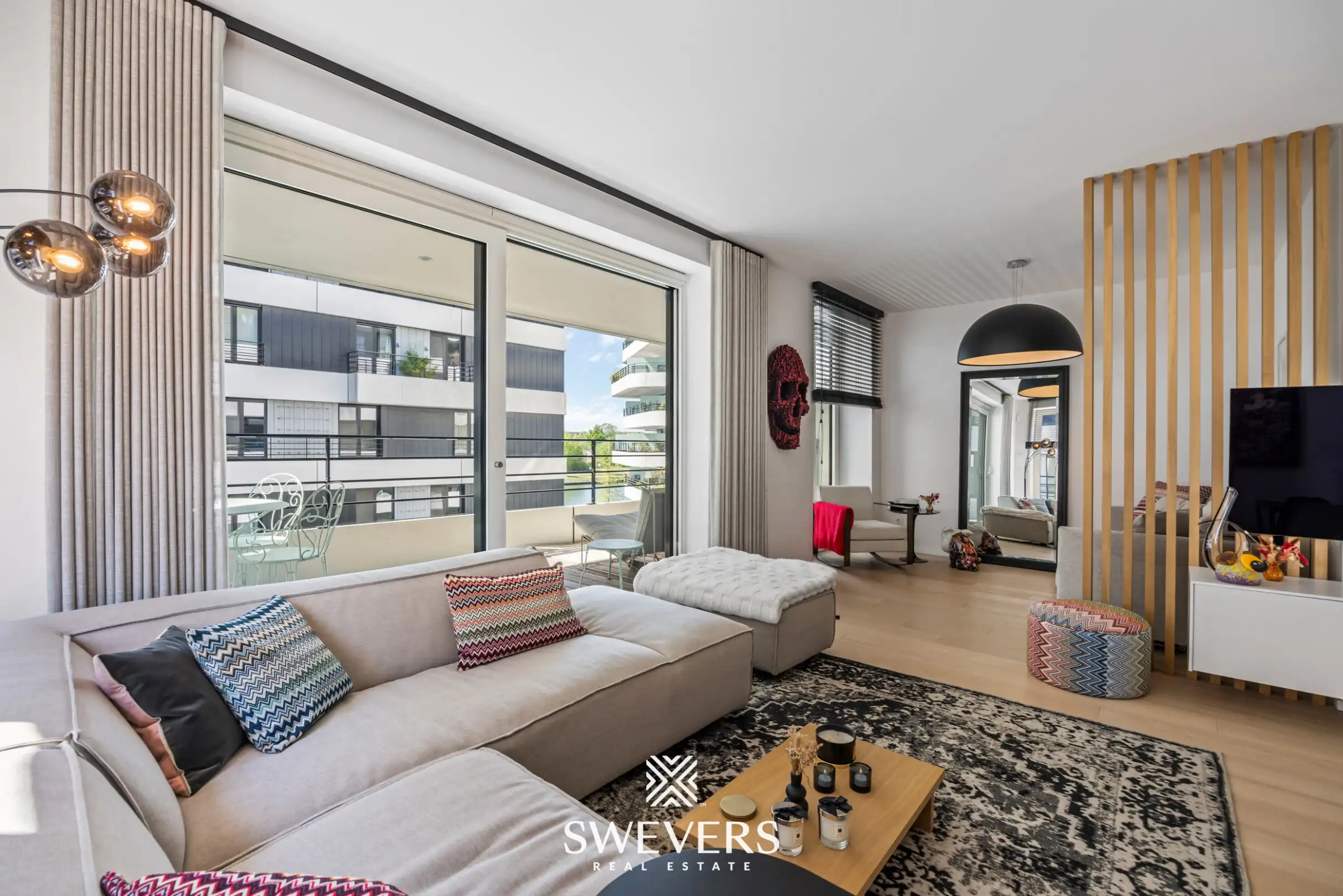 Luxueus appartement met zicht op het kanaal en ruim terras op zuidzicht in Hasselt foto 3