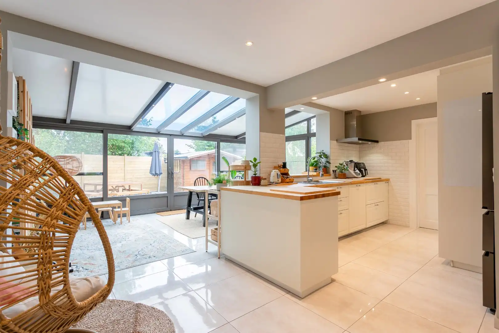 Instapklare woning met 3 slpk en garage te Alsemberg foto 8