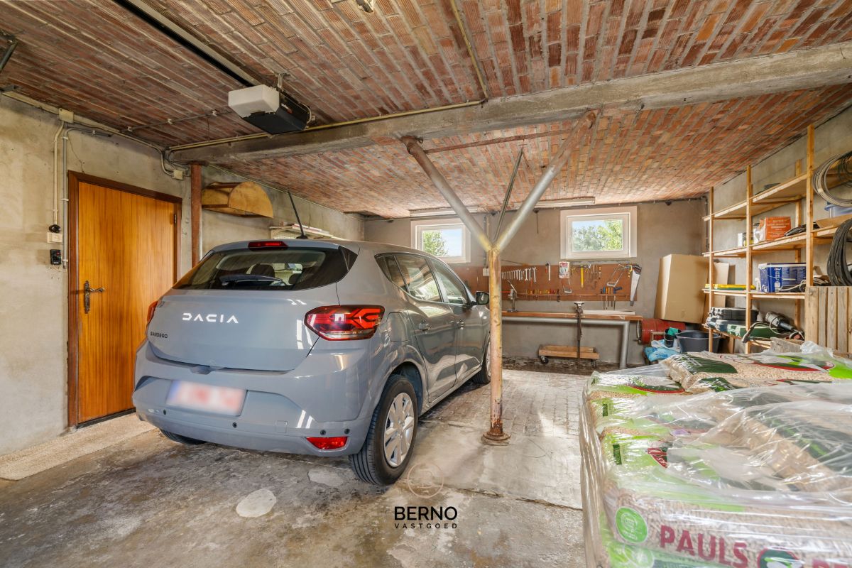 Charmante hoeve met paardenaccommodatie op 4.400 m². foto 12