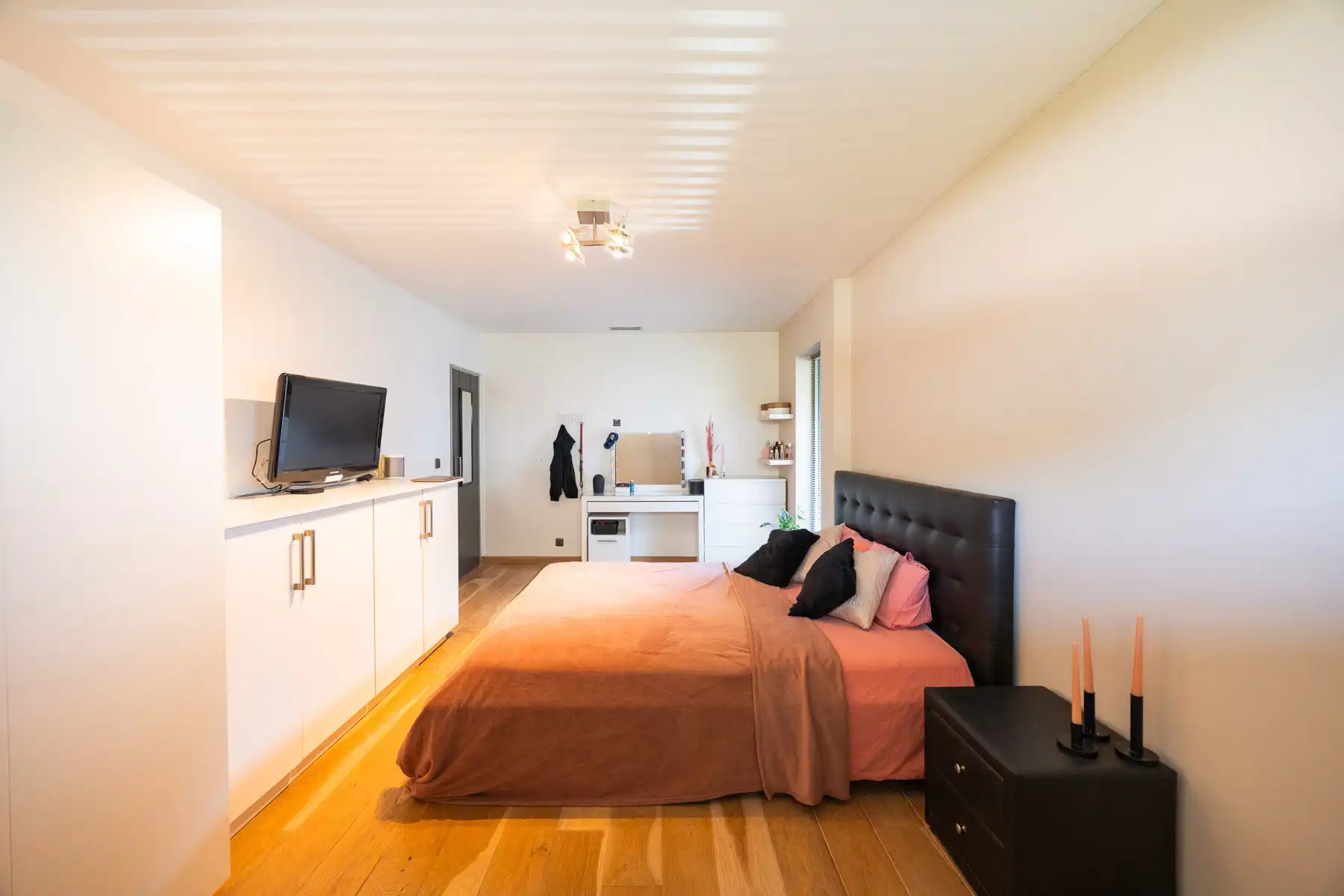 Moderne villa met zwembad en topcomfort in Westmeerbeek foto 19