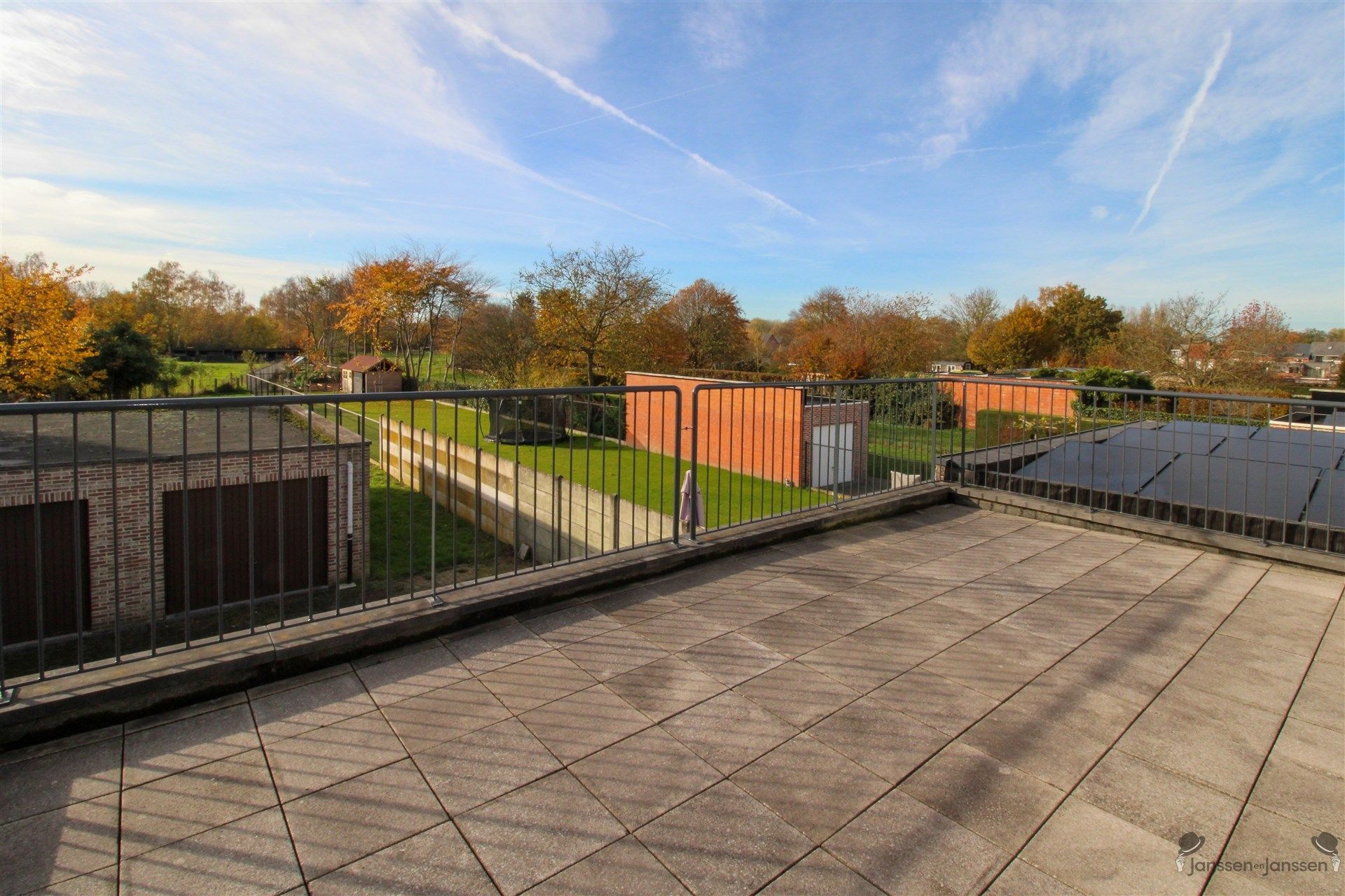 gebouw voor gemengd gebruik foto 25