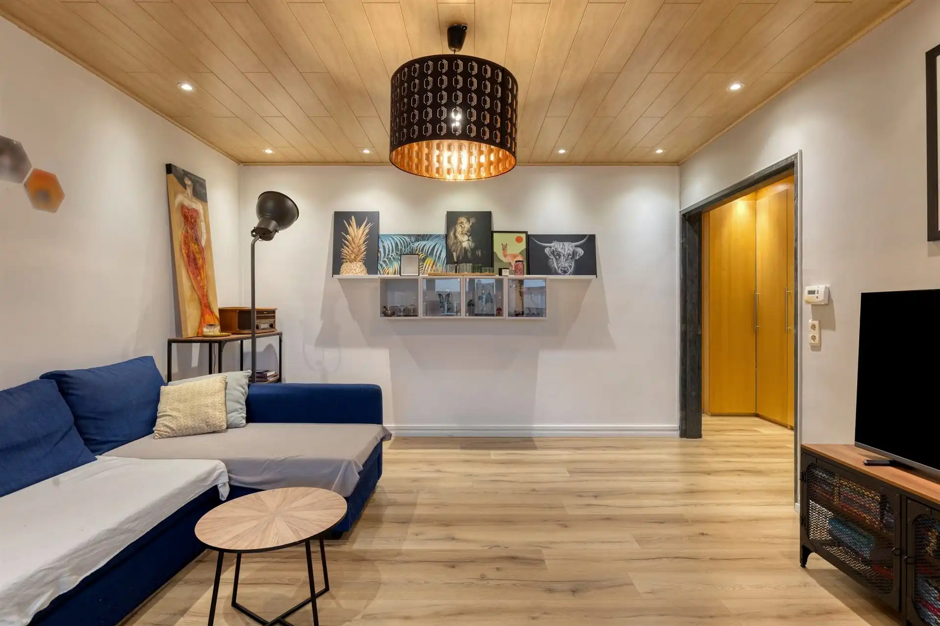 Instapklaar appartement van 78 m² met twee slpk's te Ekeren! foto 2