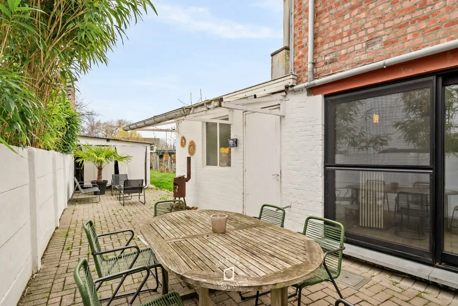 INSTAPKLARE, TRENDY HALFOPEN BEBOUWING MET TUIN EN MODERNE TECHNIEKEN foto 15