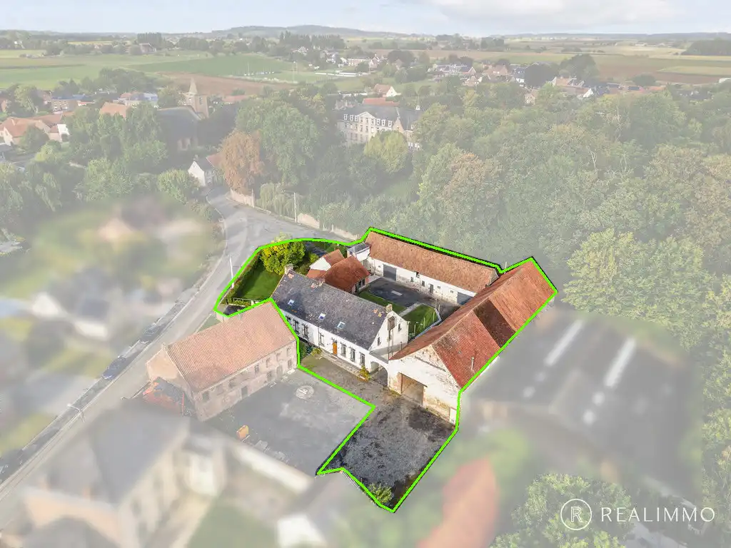 Authentieke vierkantshoeve op mooie ligging met tal van mogelijkheden foto 14