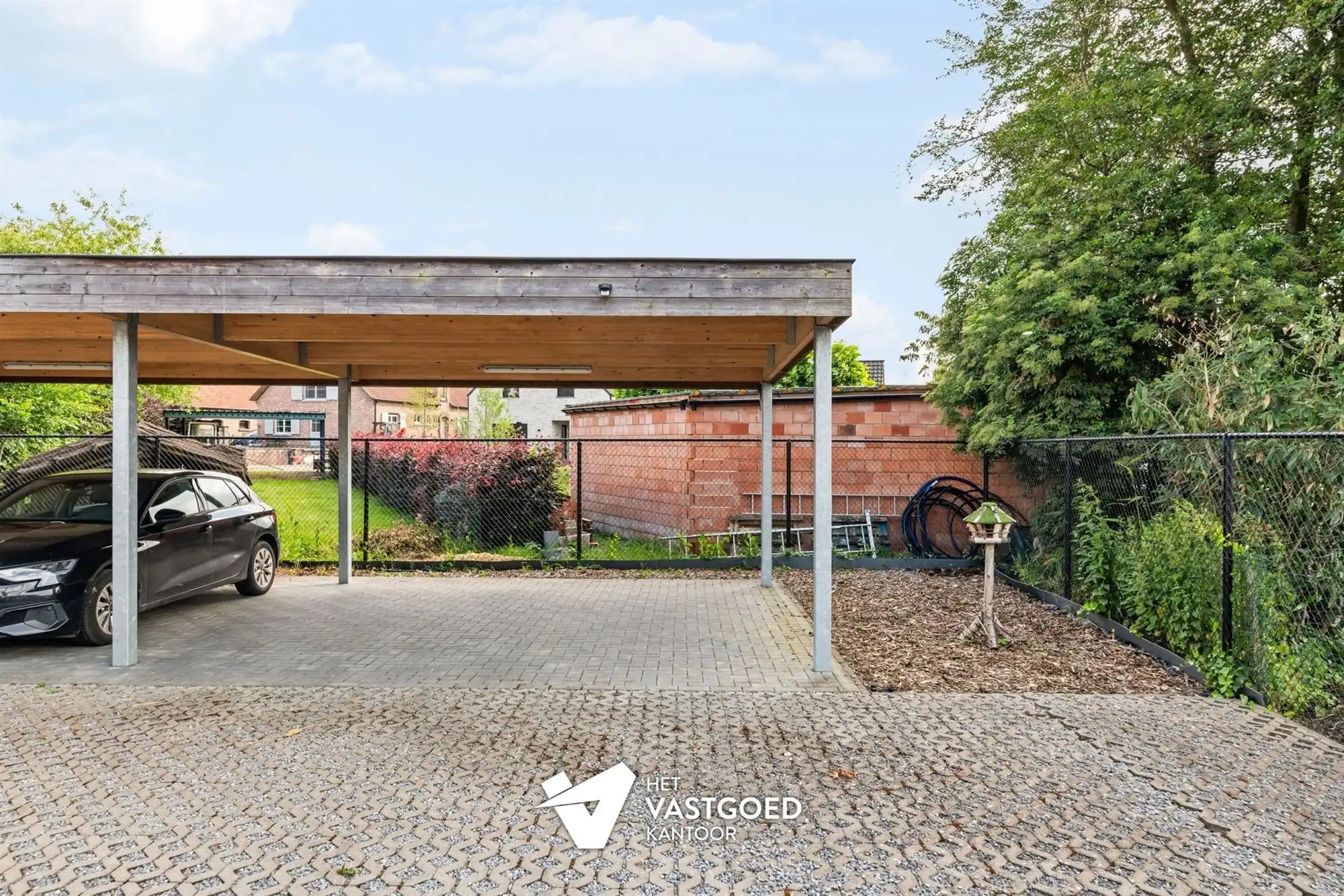 RECENT APPARTEMENT (87M²) MET 2 SLAAPKAMERS, TERRAS, GARAGE MET APARTE BERGING EN CARPORT TE HULSHOUT foto 25
