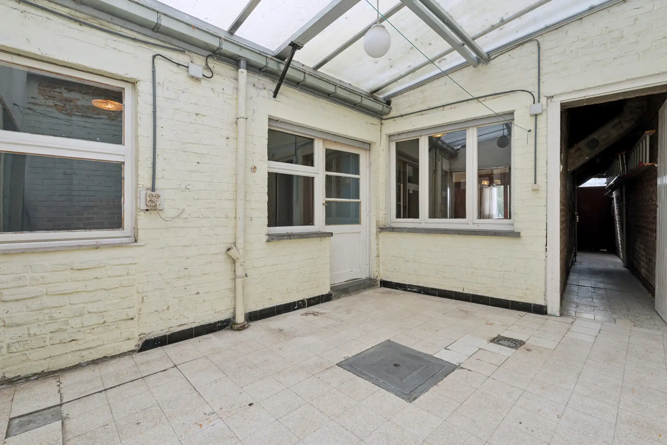 Te renoveren woning met tuin op centrale ligging foto 10