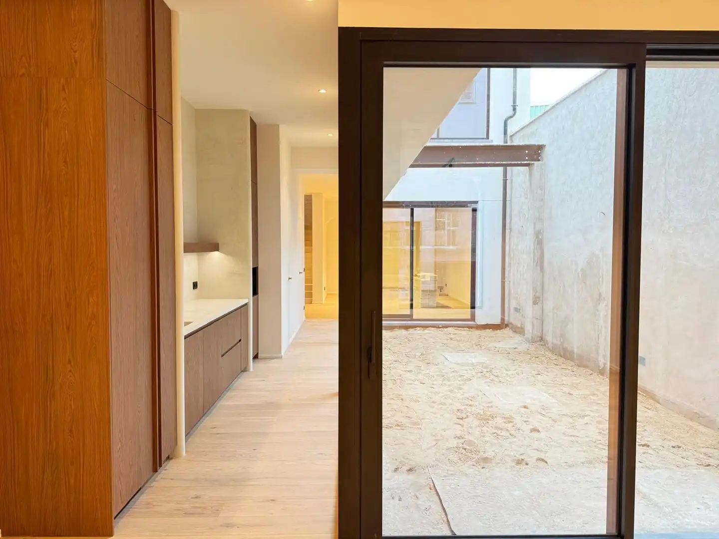 UNIEK POLYVALENT KANTOOR foto {{pictureIndex}}