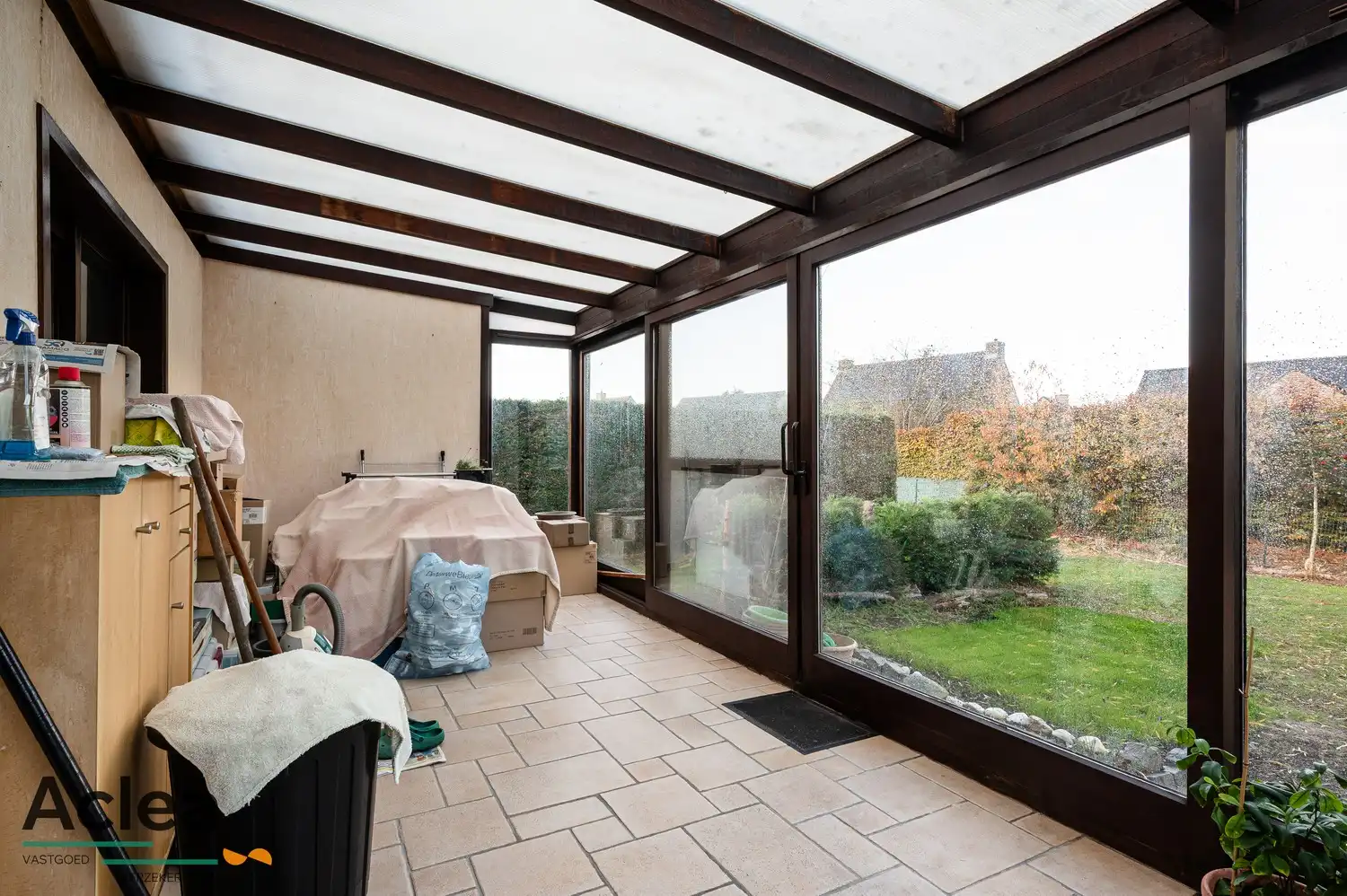 Vrijstaande woning op een goed gelegen, ruim perceel foto 11