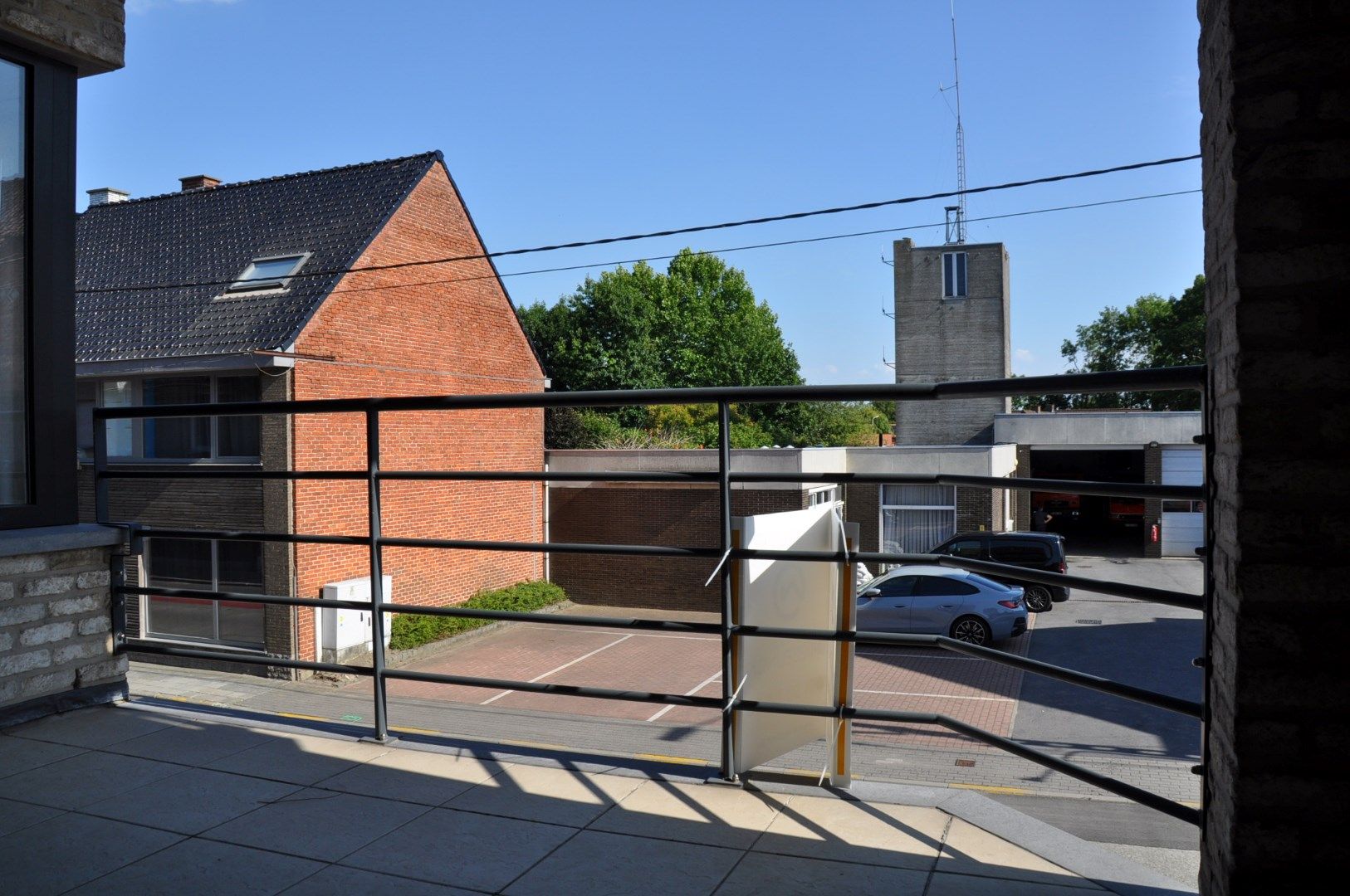 Verzorgd appartement met 2 slaapkamers in het centrum van Lendelede. foto 12