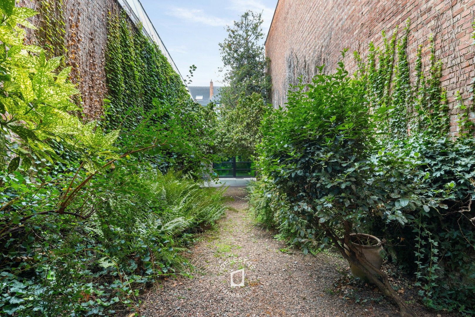 ARCHITECTURALE WONING NABIJ STADSPARK foto 9