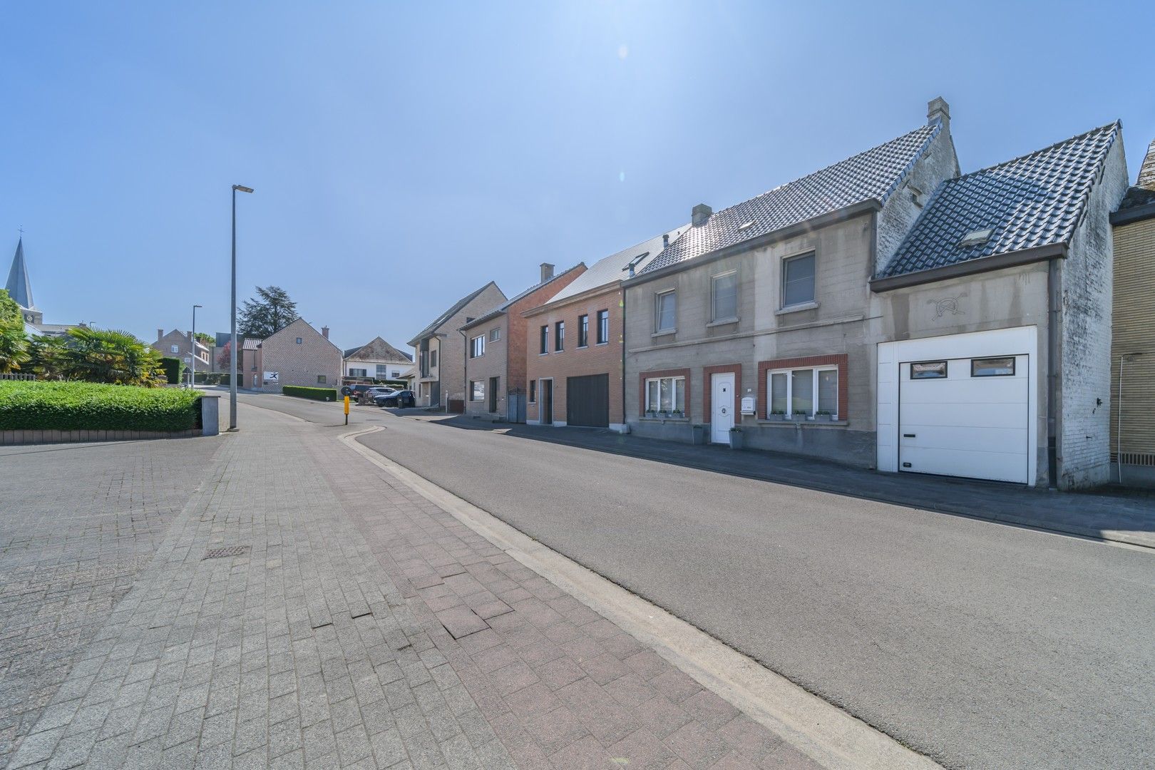 Ruime, licht op te frissen gezinswoning te Erondegem foto 20