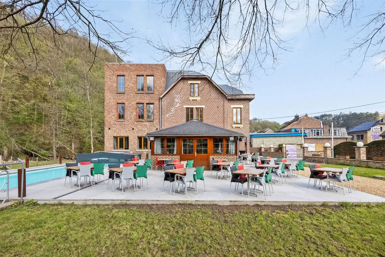 Ruime opbrengsteigendom te koop in Durbuy foto 47