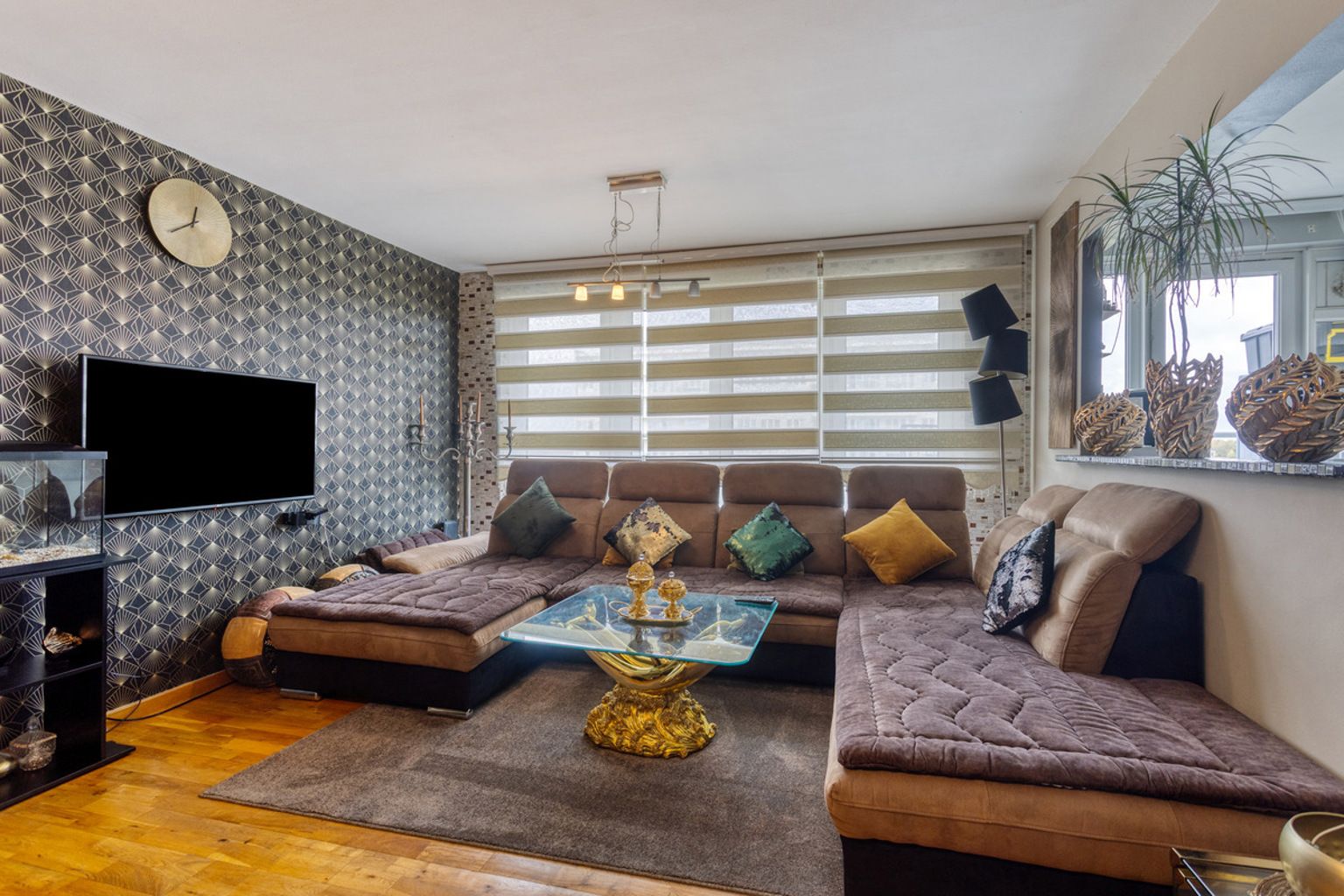 Instapklaar 2 slaapkamer appartement met prachtig uitzicht  foto 4