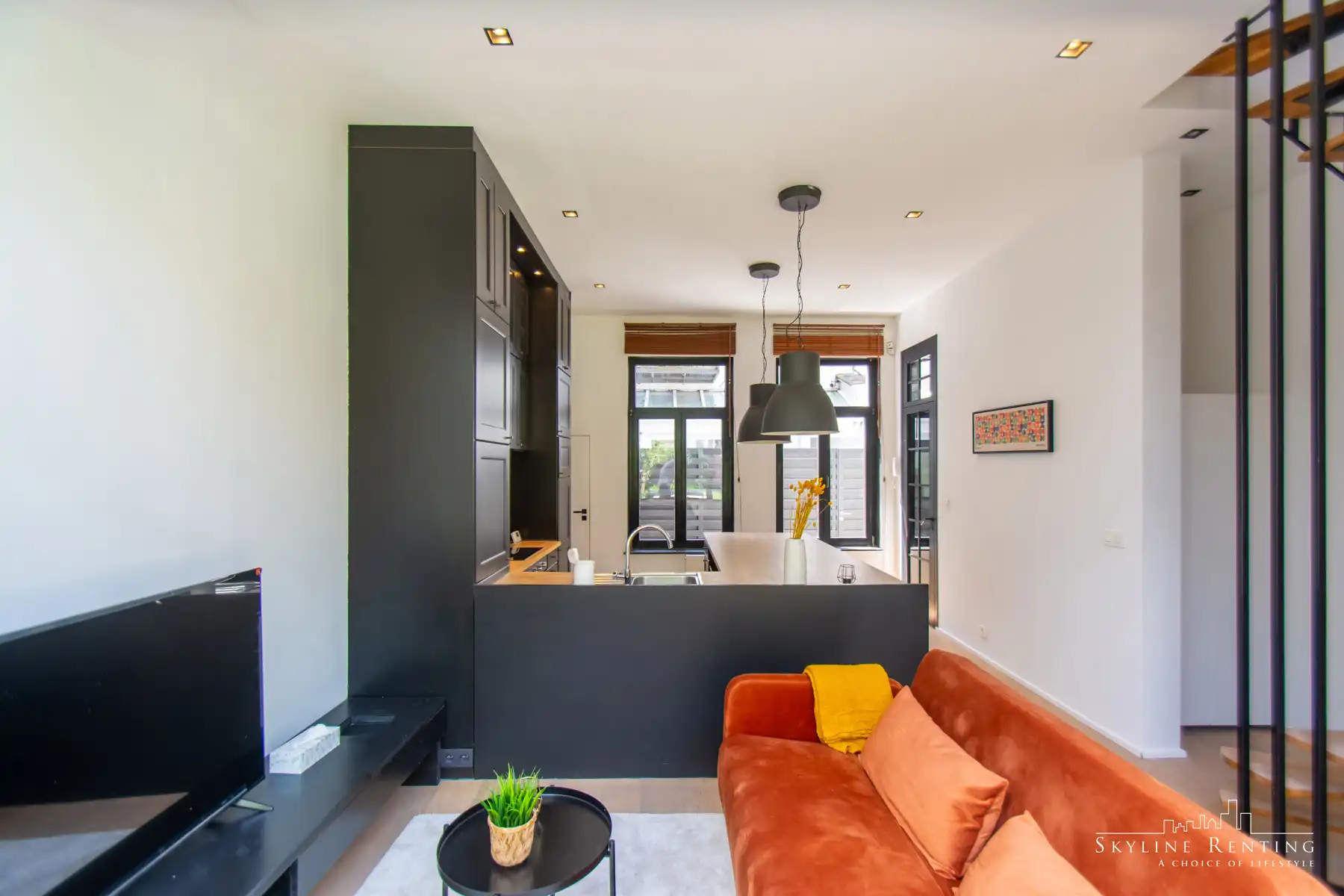 Gemeubeld duplex huis met tuin & privézwembad in Elsene foto 7